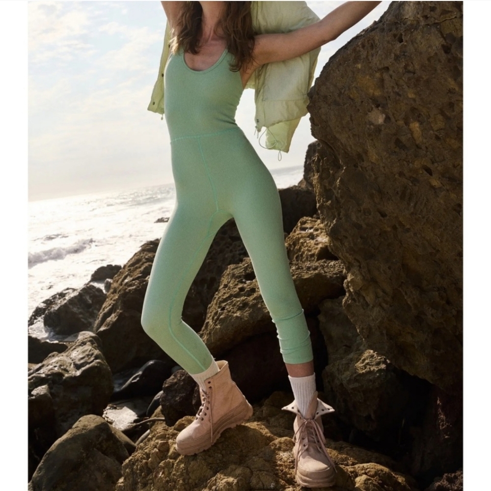 Sleeveless Mint Green Jumpsuit Romper